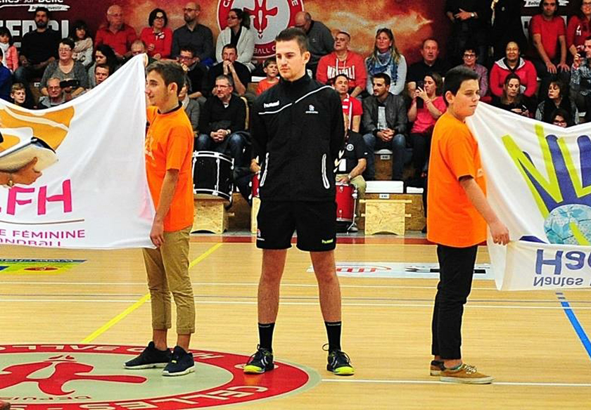  Arbitre De Handball