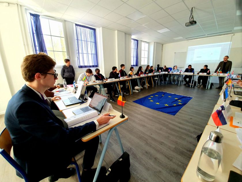 Conseil de l’Union européenne : les étudiants en licence pro ADIO débattent sur le mix énergétique