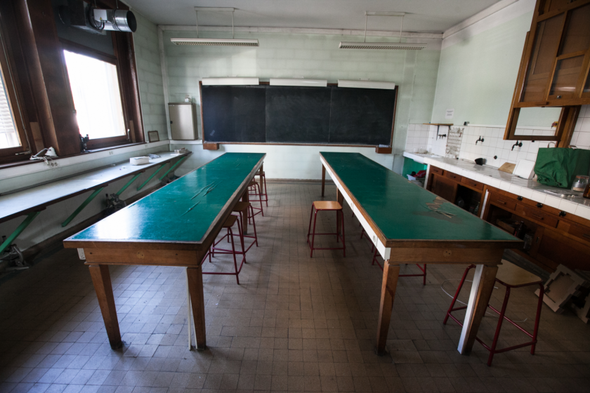 Une ancienne salle de travaux pratiques.