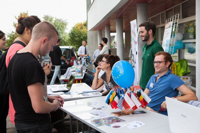 Stand de l'association ISBM