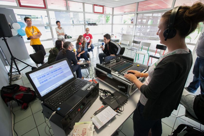 Émission de Radio Campus en direct de la maison des étudiants