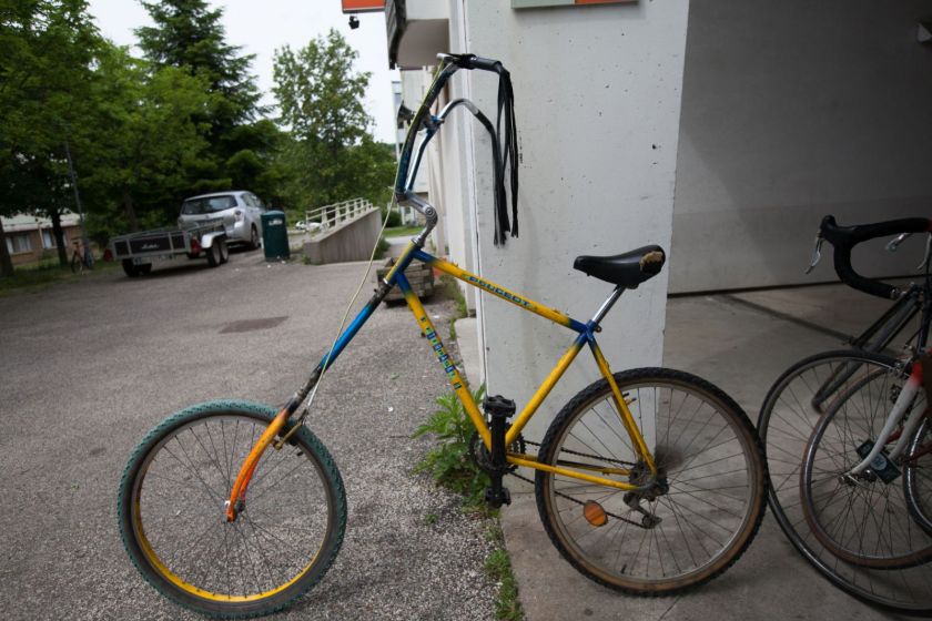 Un vélo façon chopper.