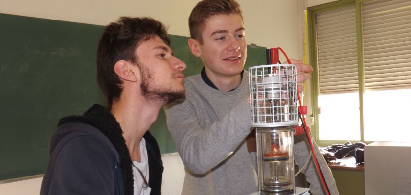 Les étudiants en génie thermique et énergie coachent les lycéens dans leur choix d'orientation