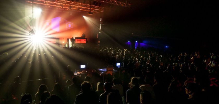 Photo prise pendant un concert à la Rodia