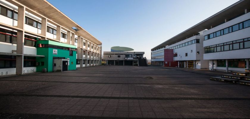 Vue extérieure d'une partie du campus de Montbéliard