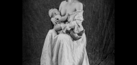 femme allaitante